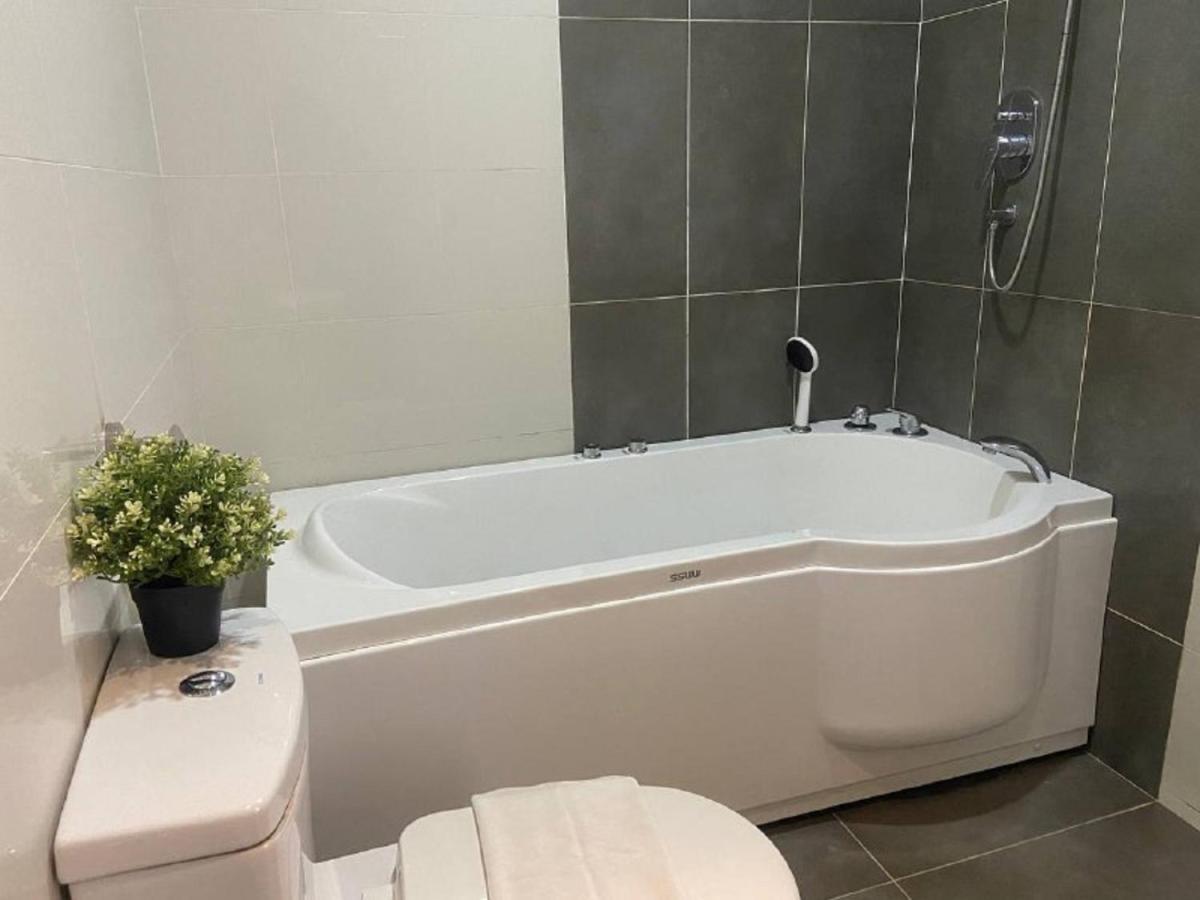 Asia Like Boutique Hotel Куала Лумпур Екстериор снимка
